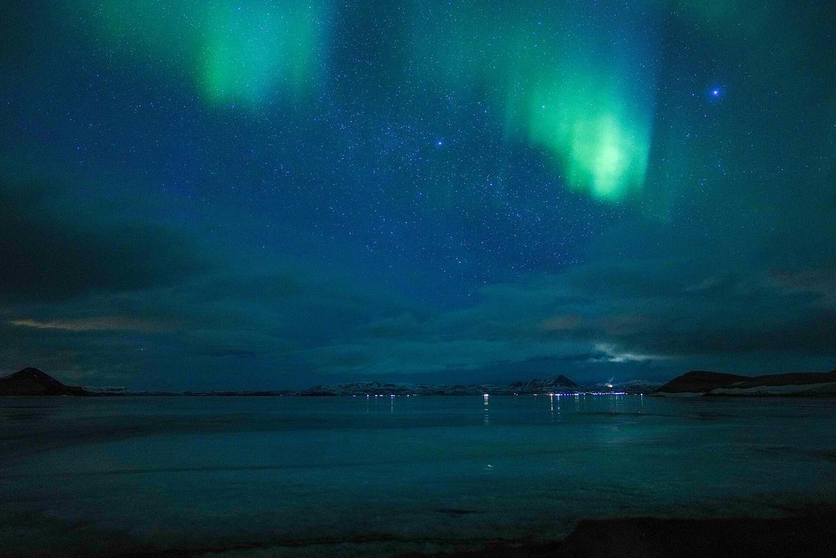 northern lights Iceland aurora