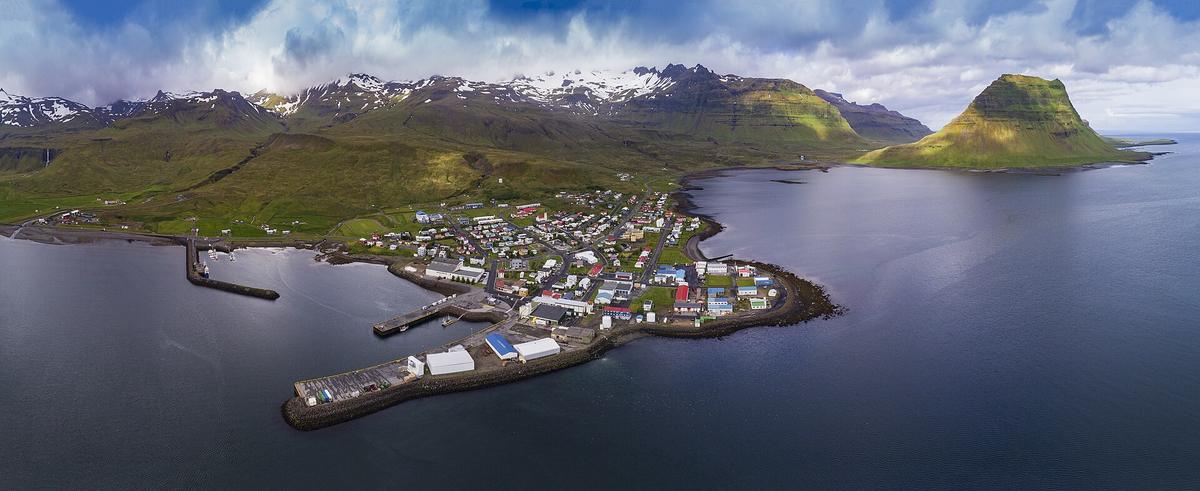 Snaefellsnes peninsula coast