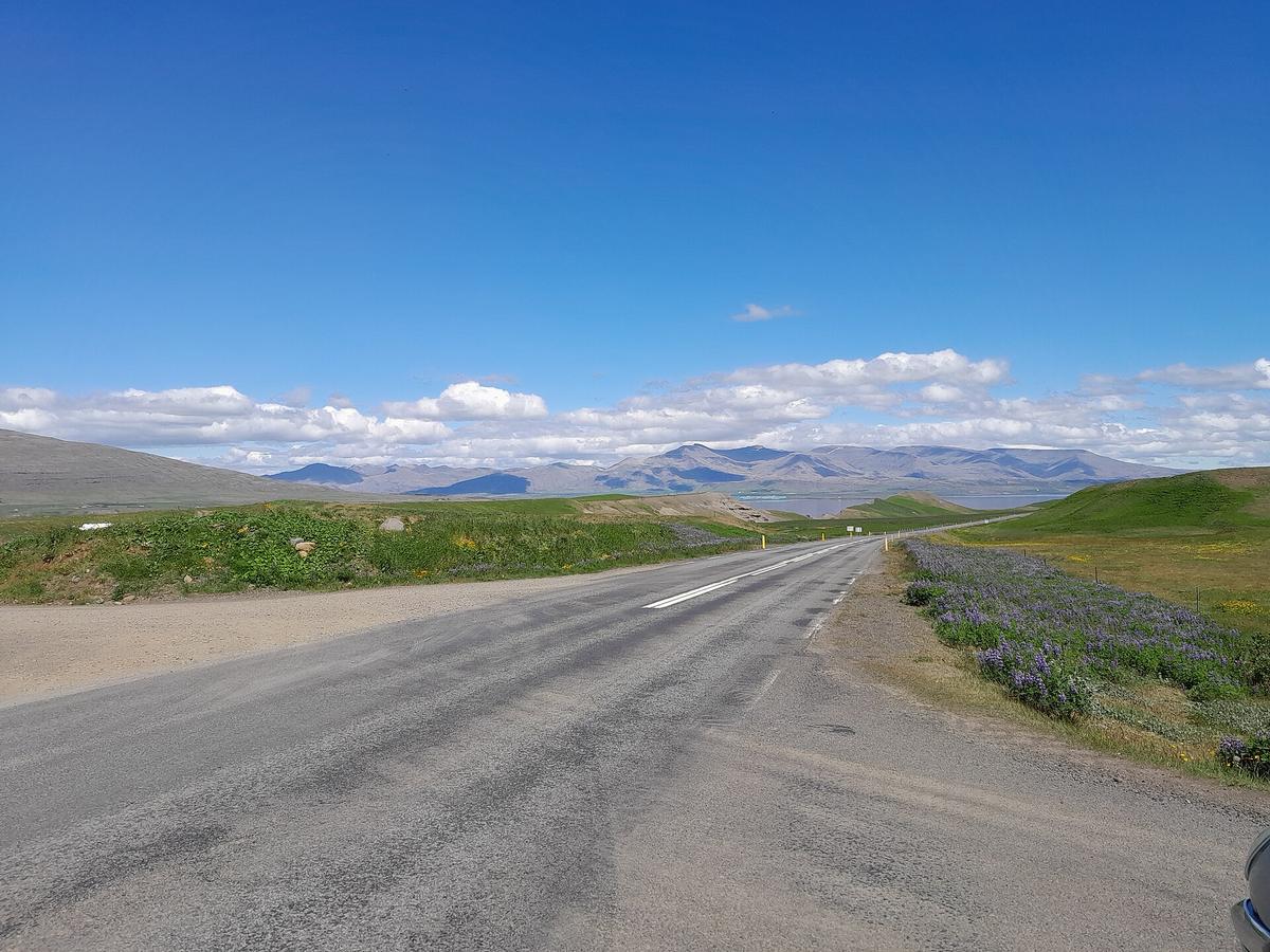 Hvalfjörður Iceland fjord road