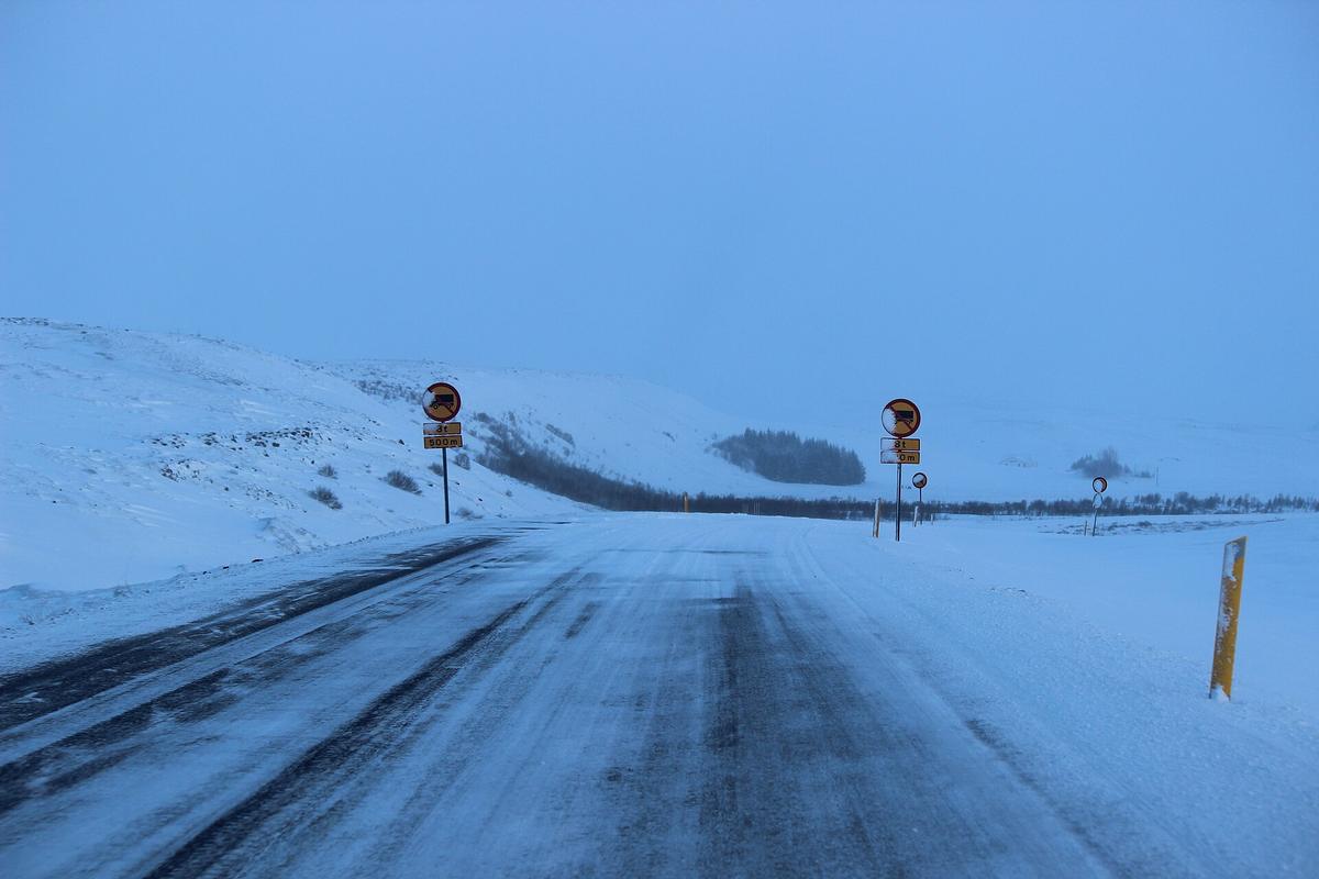 Iceland winter driving conditions